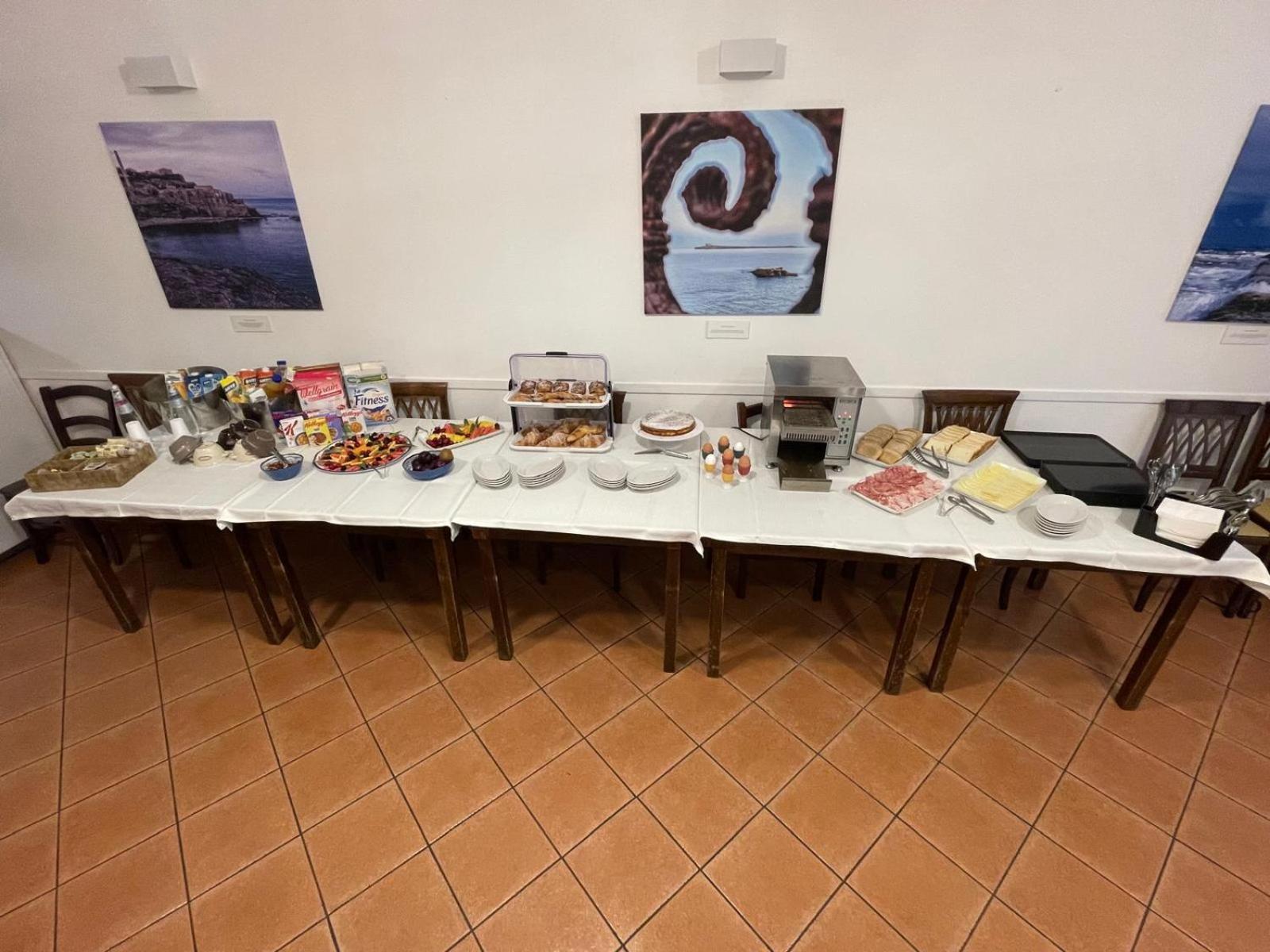 Albergo Perseo Portopalo Di Capo Passero Exteriör bild