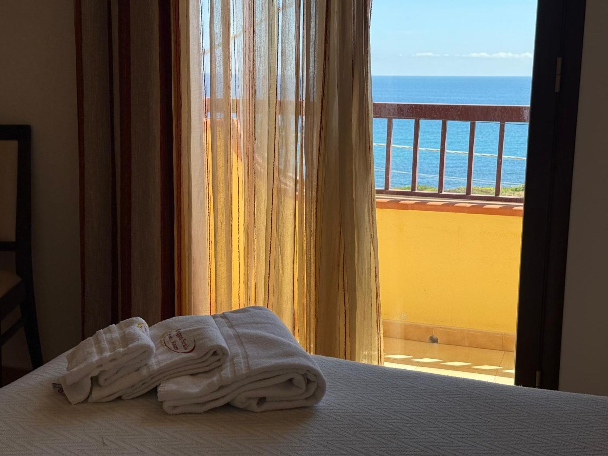 Albergo Perseo Portopalo Di Capo Passero Exteriör bild